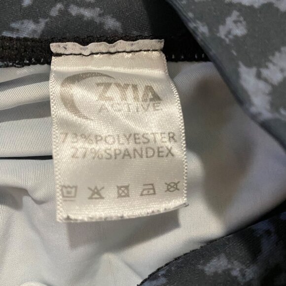 Zyia Light N Luxe Scrunch Stone Leopard 7/8 Leggings Size 8 -10 - Picture 5 of 8